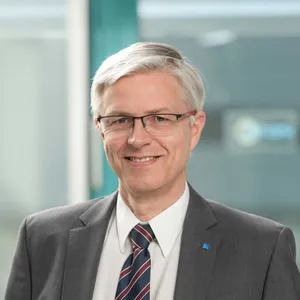 Foto von Prof. Dr.-Ing. Rolf Brendel
